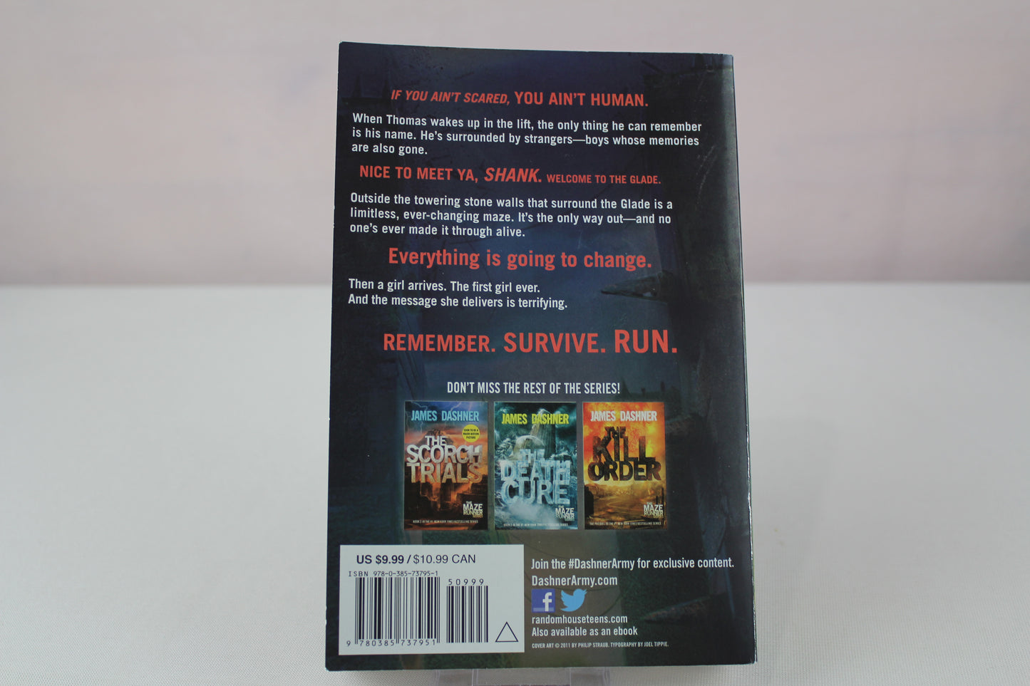 The Maze Runner (Book 1) by James Dashner