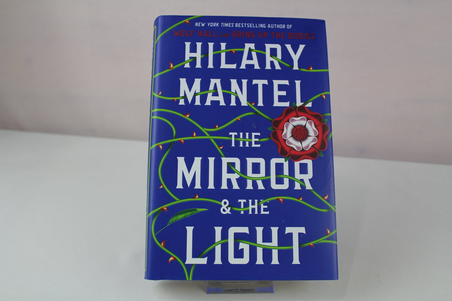 The Mirror and the Light (International Edition) by Hilary Mantel