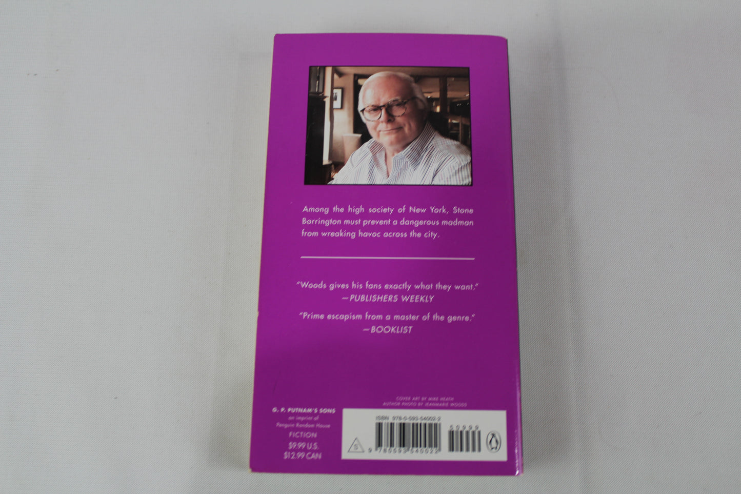 Black Dog (A Stone Barrington Novel) by Stuart Woods