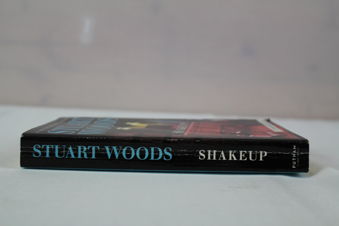Shakeup (A Stone Barrington Novel) by Stuart Woods