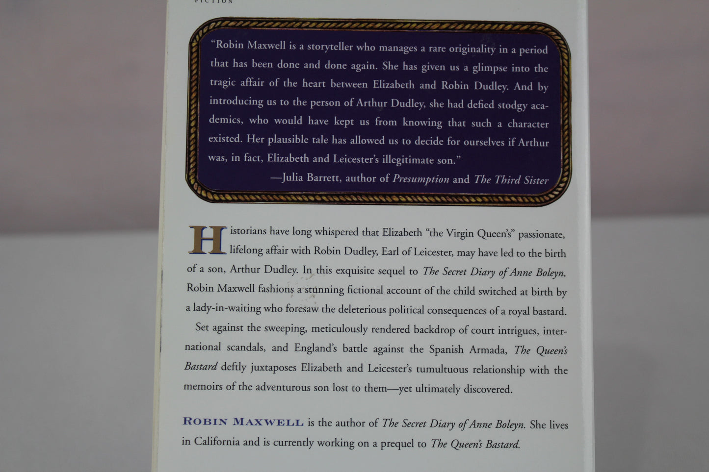 The Queen's Bastard: A Novel by Robin Maxwell