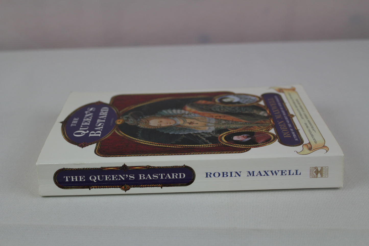 The Queen's Bastard: A Novel by Robin Maxwell