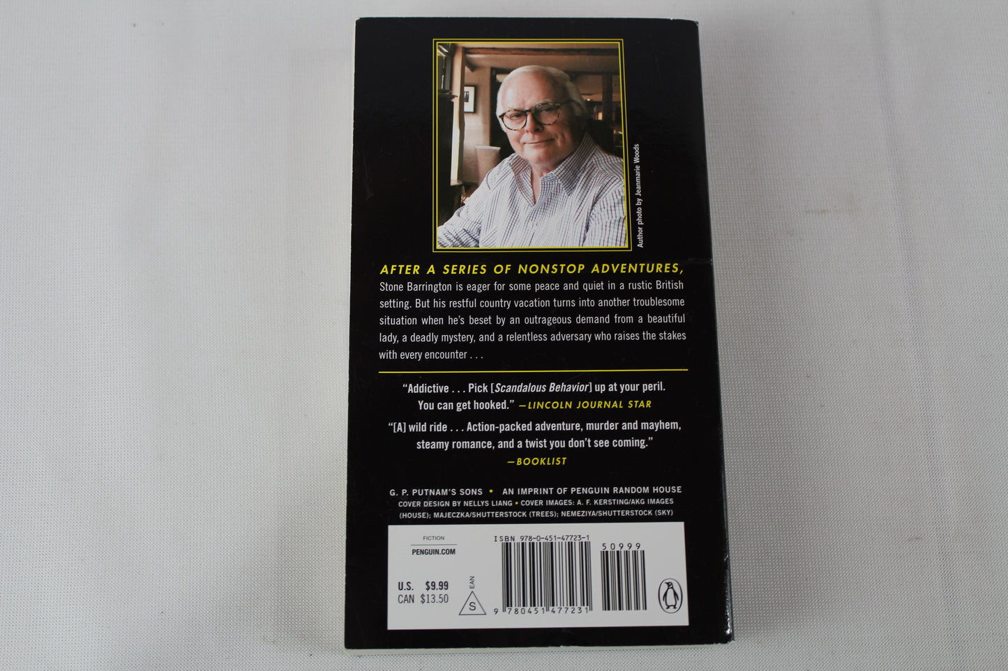 Scandalous Behavior (A Stone Barrington Novel) by Stuart Woods