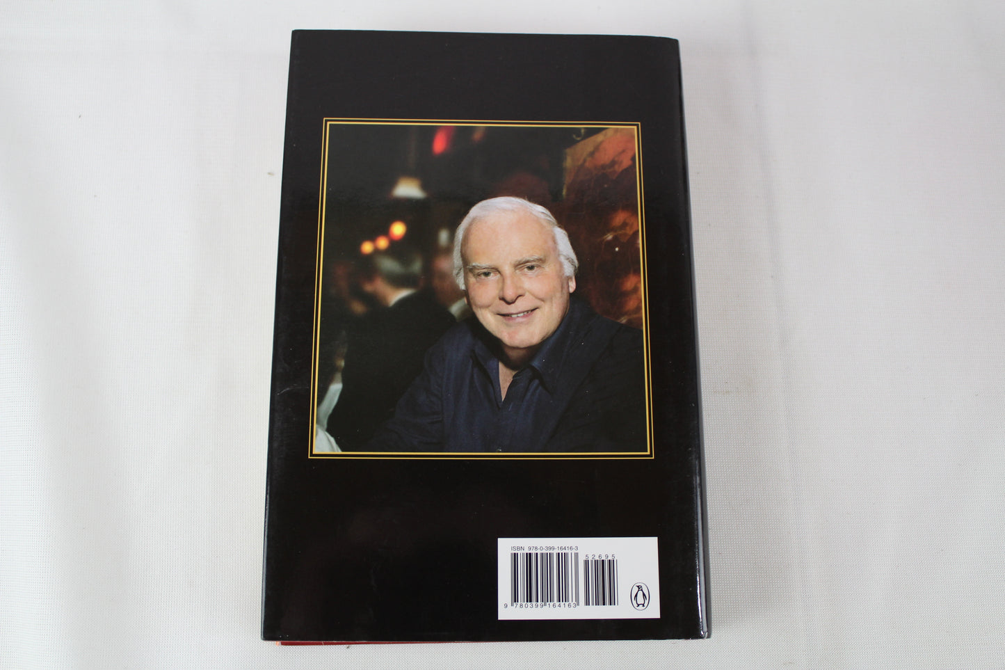 Carnal Curiosity (A Stone Barrington Novel) by Stuart Woods