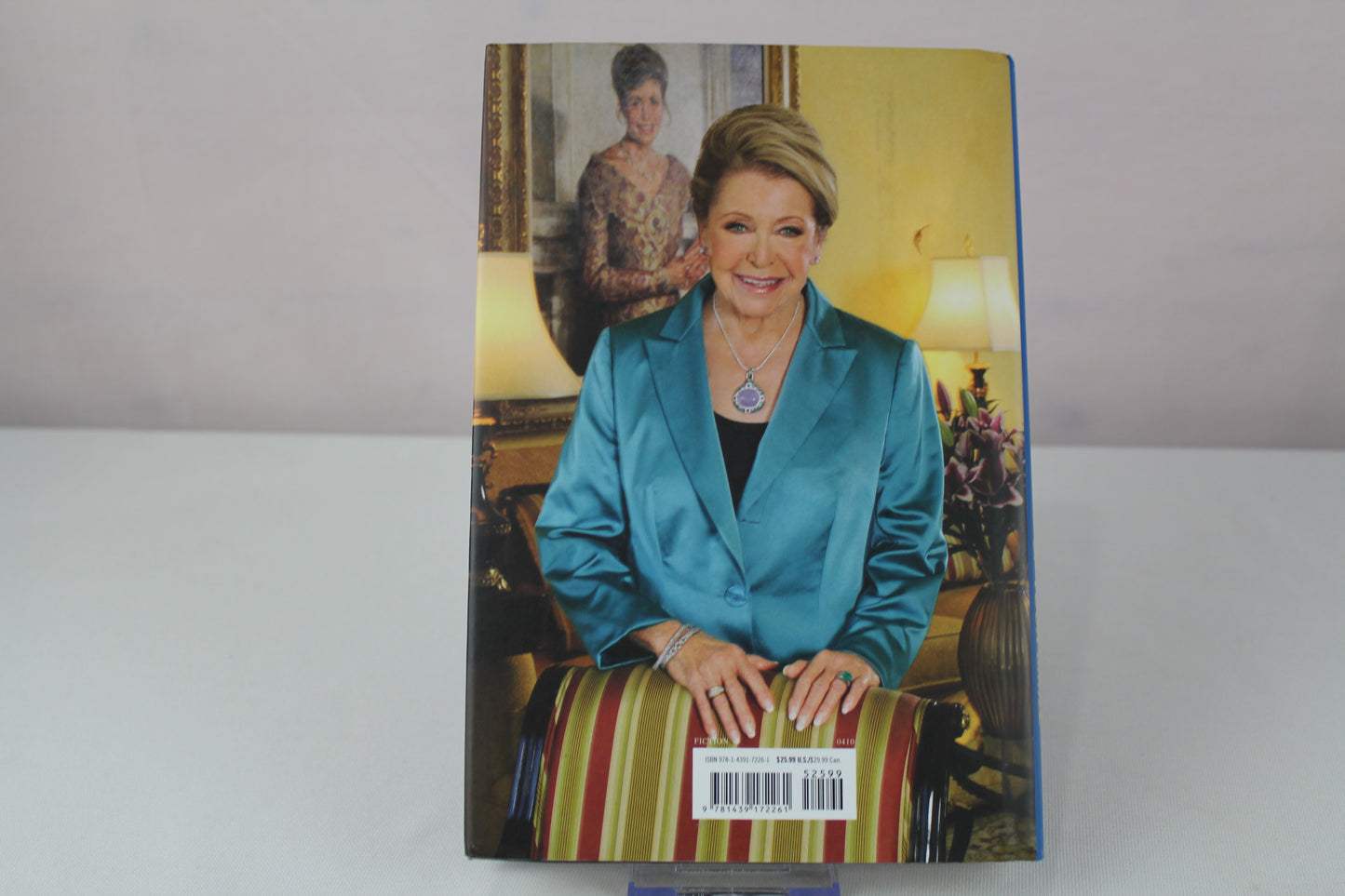 The Shadow of Your Smile (Thorndike Press Large Print Basic Series) by Mary Higgins Clark
