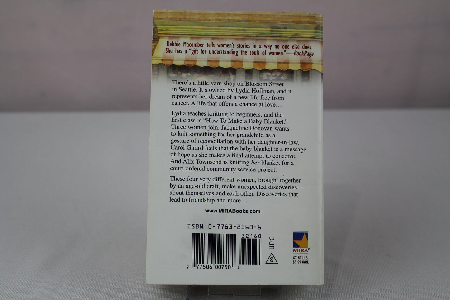 The Shop on Blossom Street (Blossom Street, No. 1) by Debbie Macomber