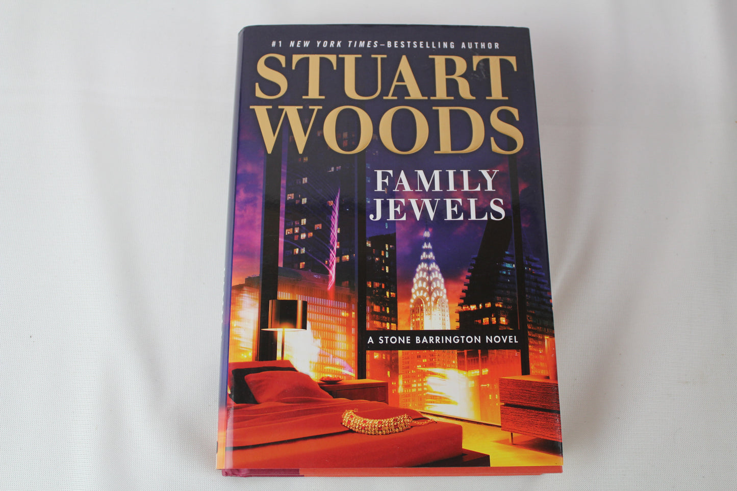 Family Jewels (A Stone Barrington Novel) by Stuart Woods