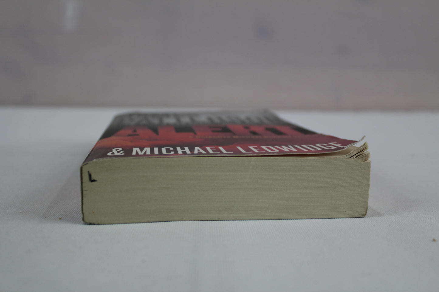 Alert (A Michael Bennett Thriller, 8) by James Patterson