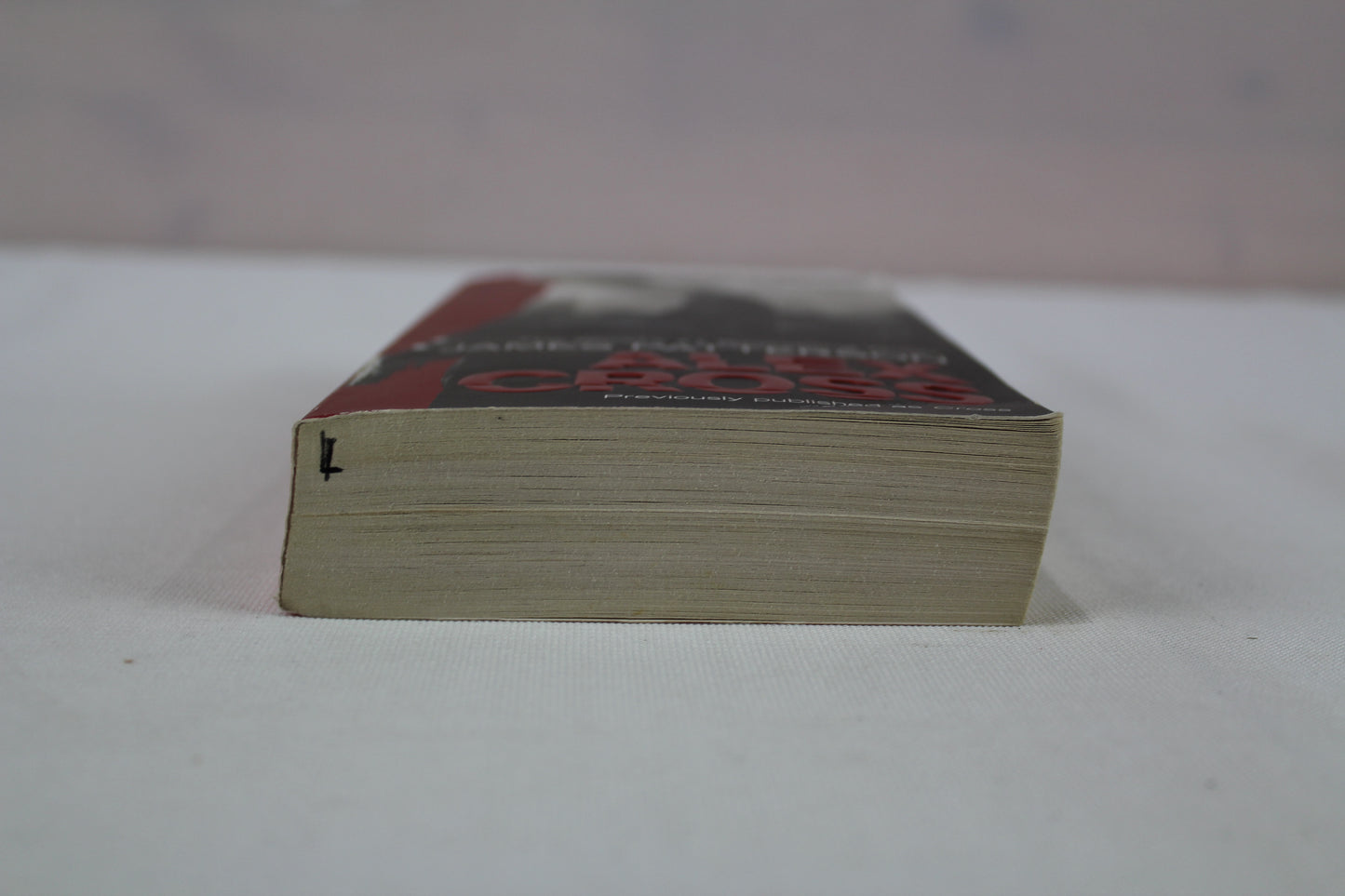 Alex Cross: Also published as CROSS by James Patterson