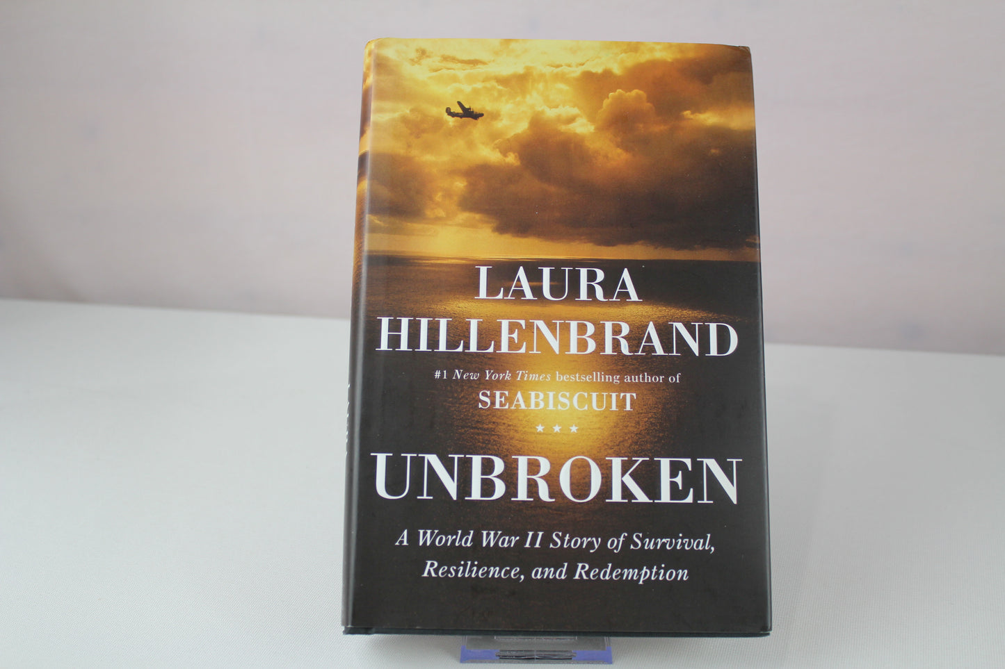 Unbroken: A World War II Story of Survival, Resilience, and Redemption by Laura Hillenbrand