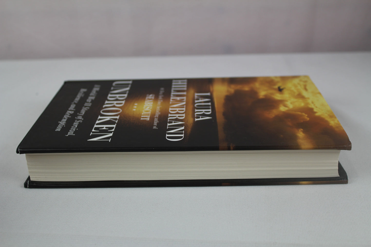 Unbroken: A World War II Story of Survival, Resilience, and Redemption by Laura Hillenbrand