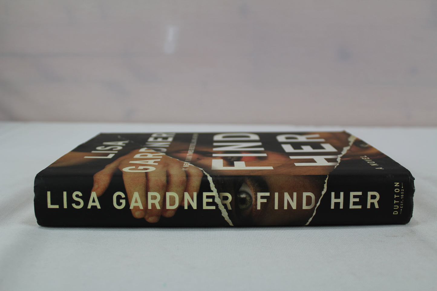 Find Her (Detective D. D. Warren) by Lisa Gardner