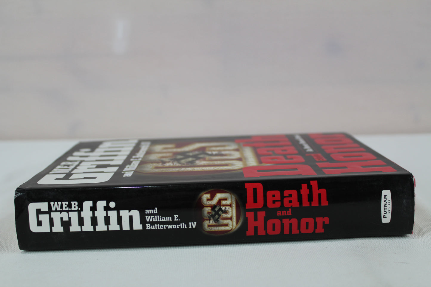 Death and Honor by W.E.B. Griffin, William E. Butterworth IV