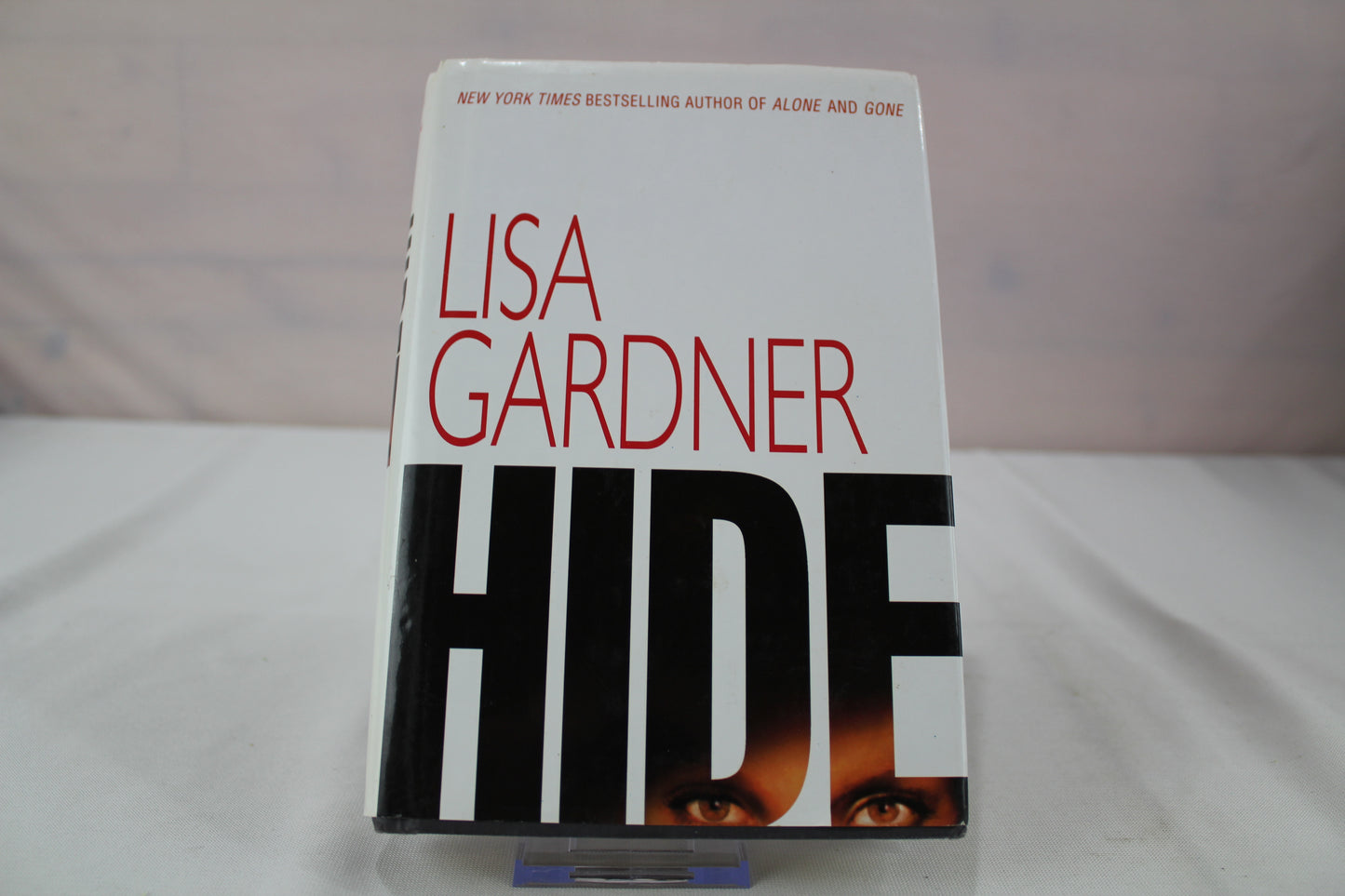 Hide by Lisa Gardner