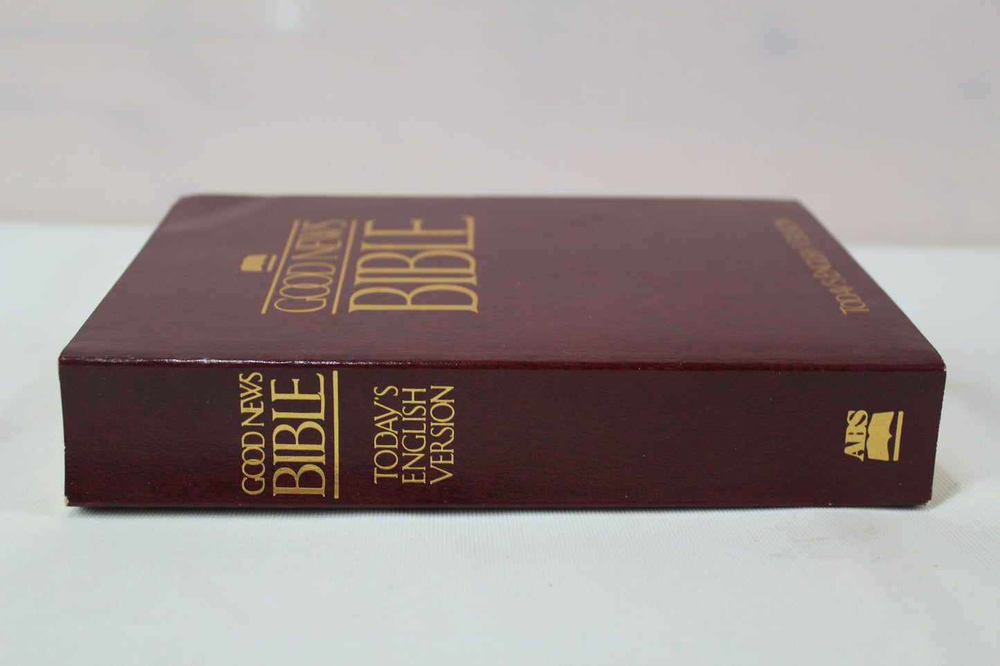 Good News Bible: English Version- Flex Burgundy by American Bible Society