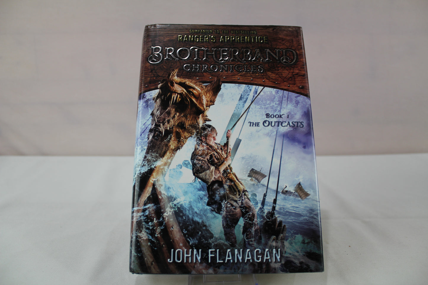 The Outcasts: Brotherband Chronicles, Book 1 (The Brotherband Chronicles) by John Flanagan