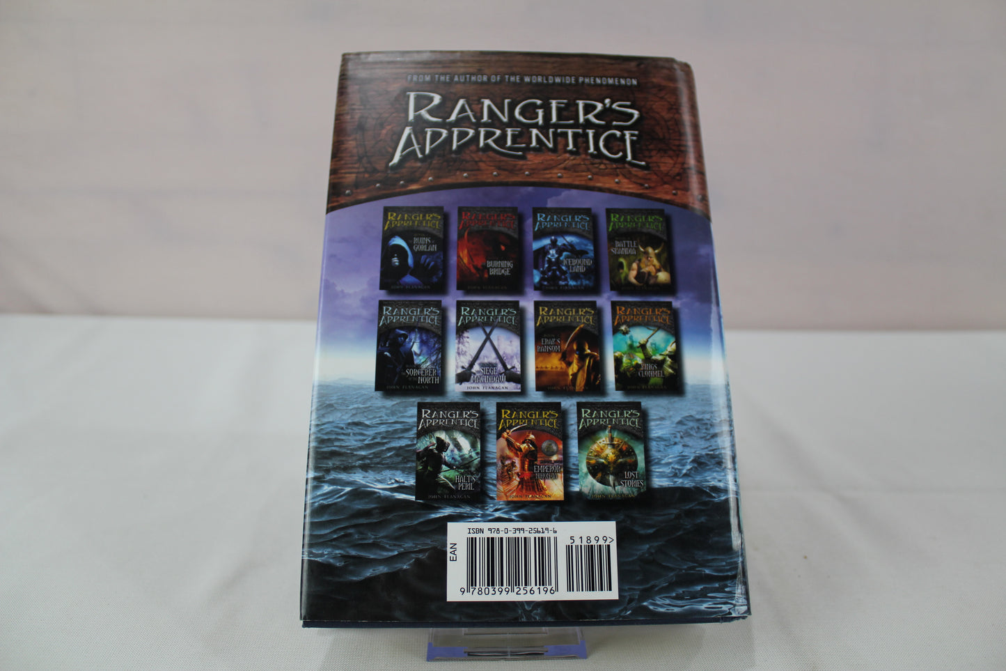The Outcasts: Brotherband Chronicles, Book 1 (The Brotherband Chronicles) by John Flanagan