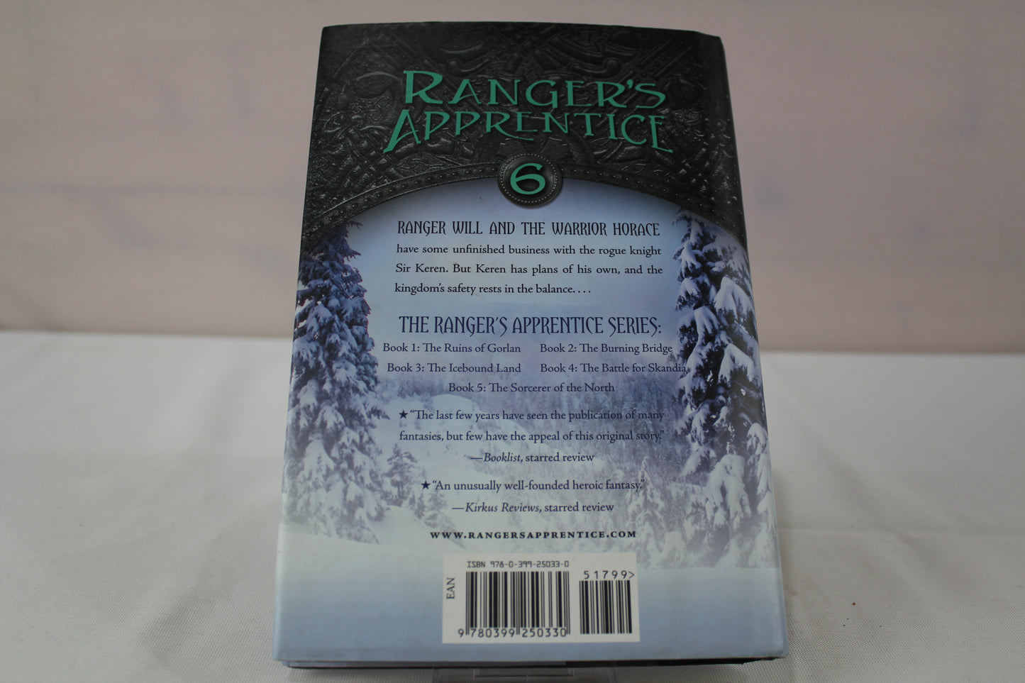 The Siege of Macindaw: Book Six (Ranger's Apprentice) by John Flanagan