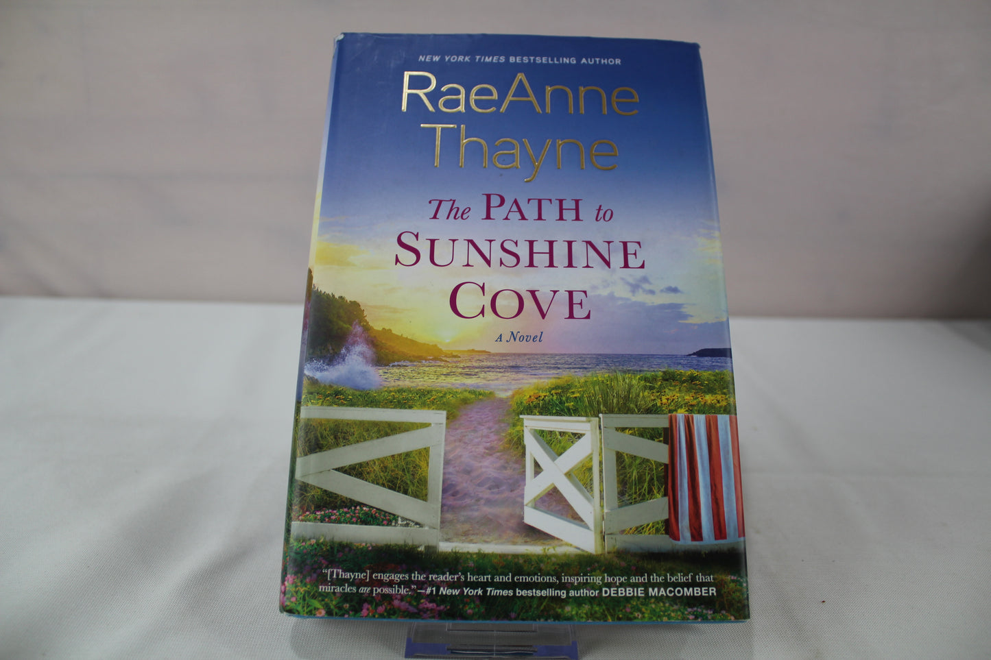 The Path to Sunshine Cove: A Novel (Cape Sanctuary, 3) by RaeAnne Thayne