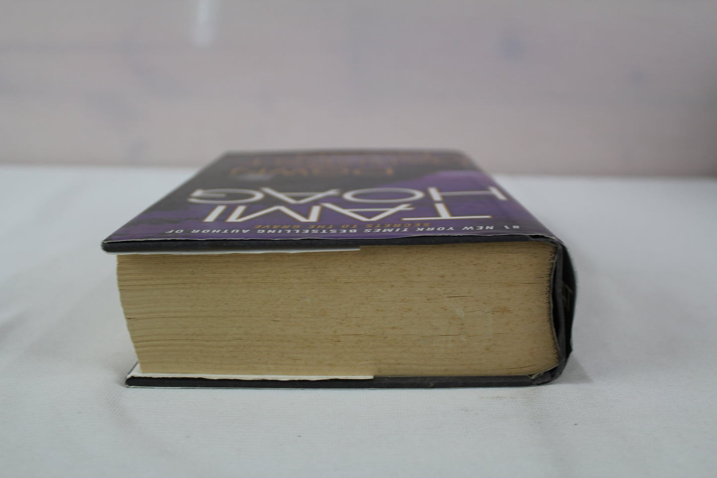Down the Darkest Road by Tami Hoag [Large Print]
