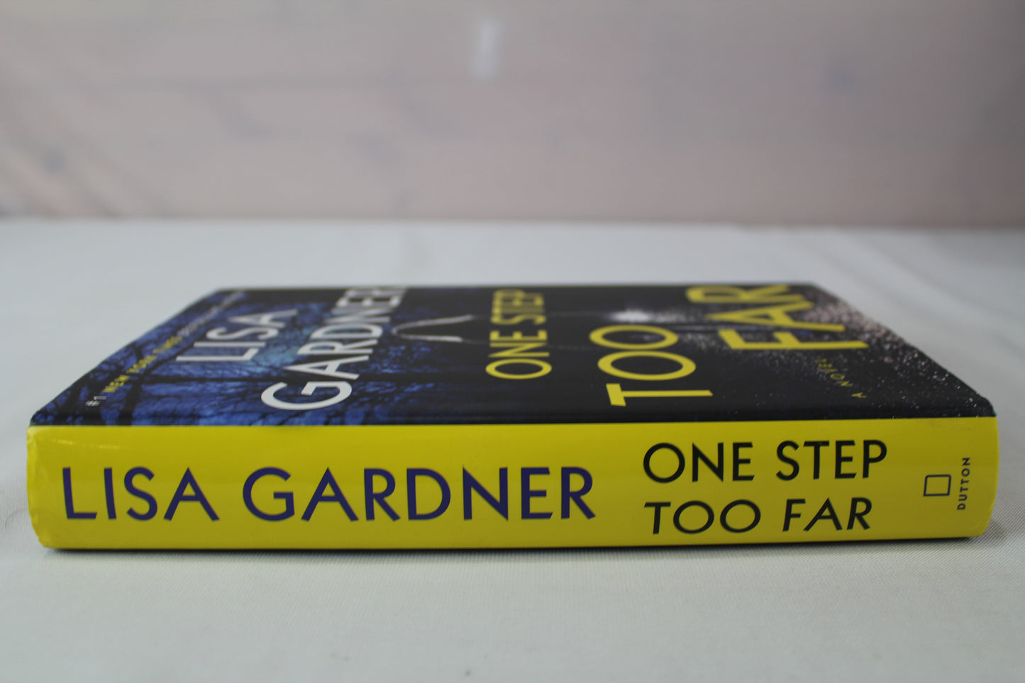 One Step Too Far: A Novel (A Frankie Elkin Novel) by Lisa Gardner