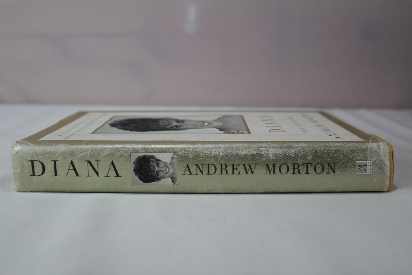 Diana Her True Story Commemorative Edition by Andrew Morton