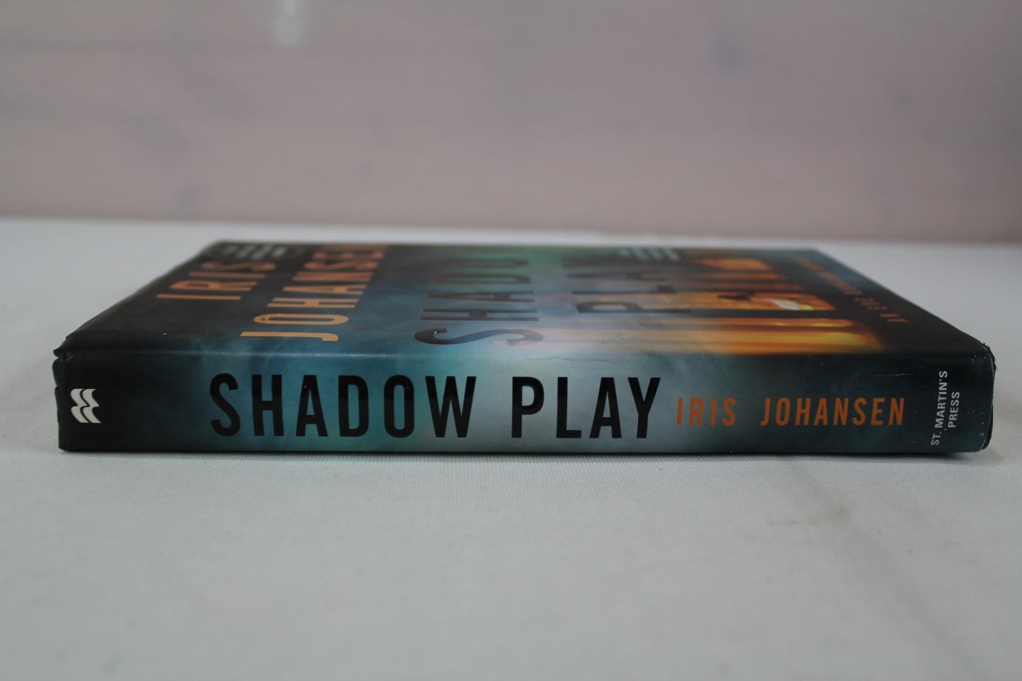 Shadow Play: An Eve Duncan Novel by Iris Johansen