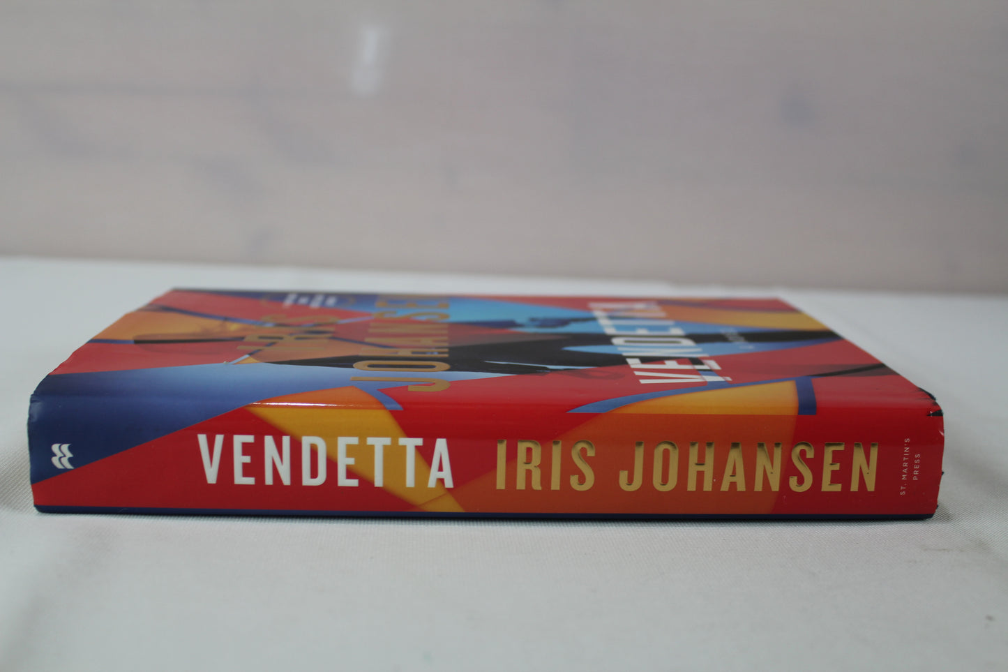 Vendetta: A Novel by Iris Johansen