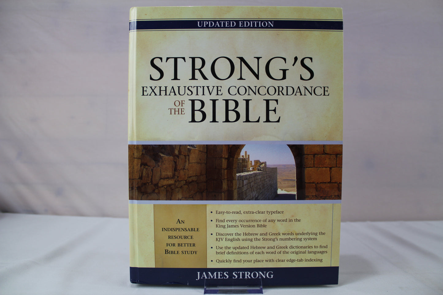 The New Strong's Exhaustive Concordance of the Bible: Every Word of the Bible Indexed, Large Print Edition by James Strong
