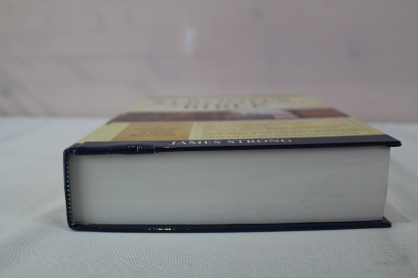 The New Strong's Exhaustive Concordance of the Bible: Every Word of the Bible Indexed, Large Print Edition by James Strong
