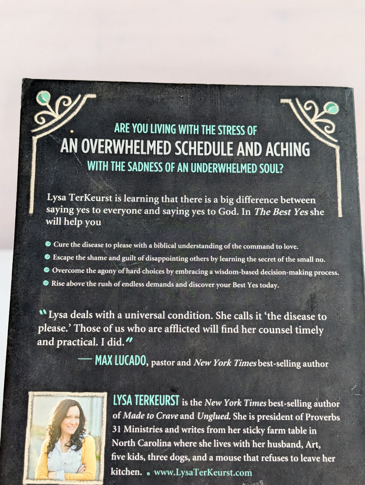 The Best Yes: Making Wise Decisions in the Midst of Endless Demands by Lysa TerKeurst