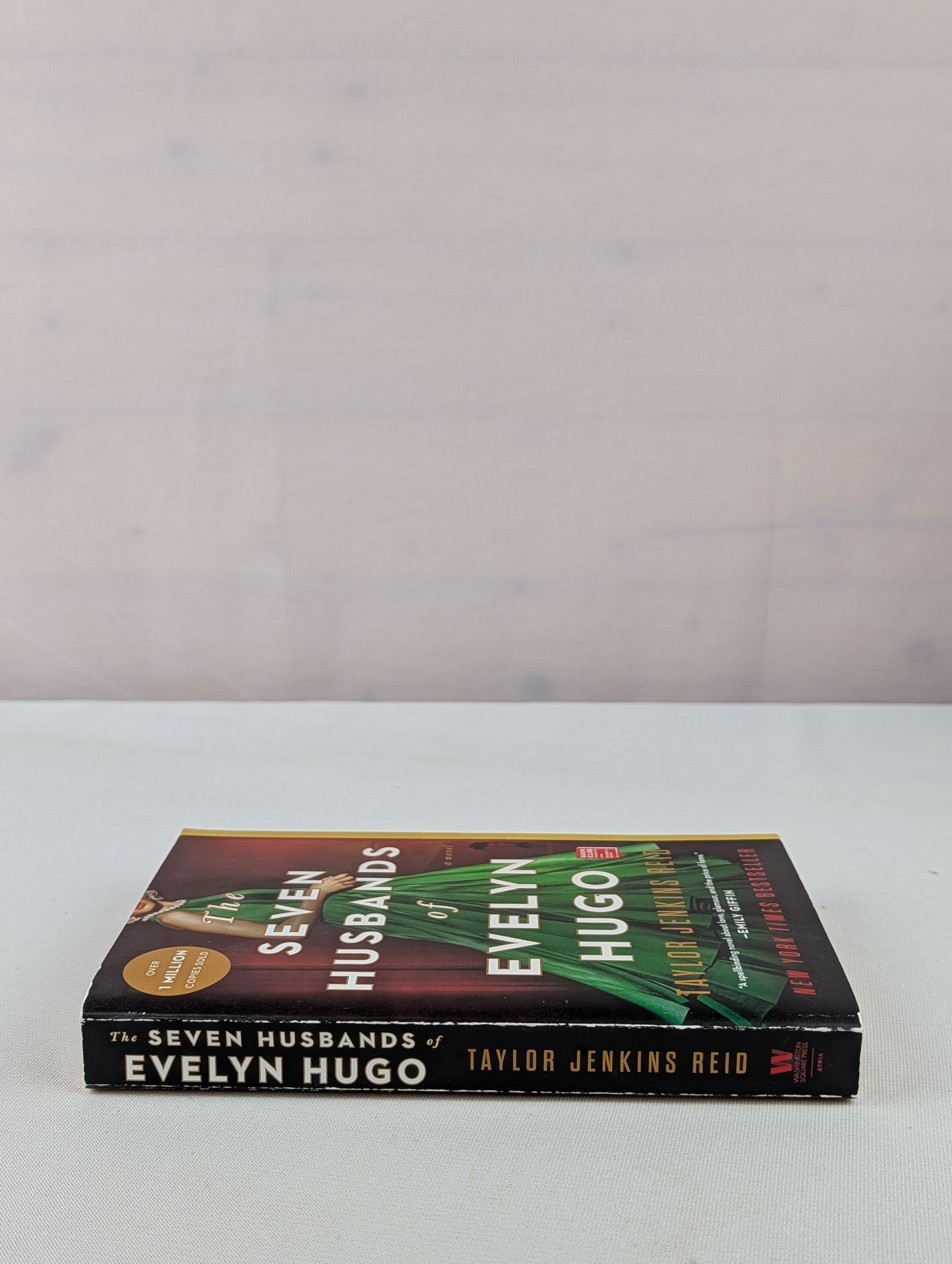 The Seven Husbands of Evelyn Hugo: A Novel by Taylor Jenkins Reid