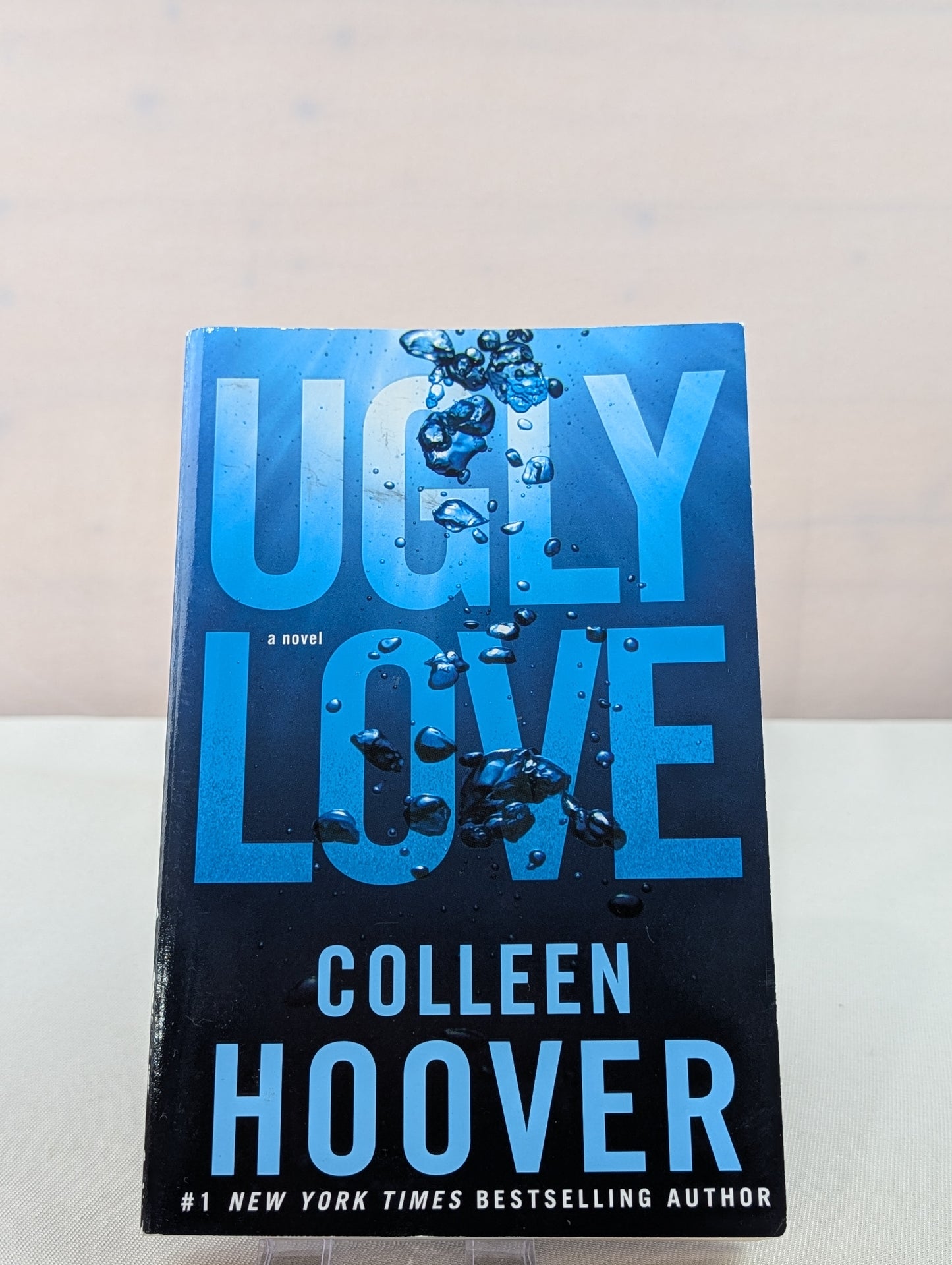 Ugly Love: A Novel by Colleen Hoover