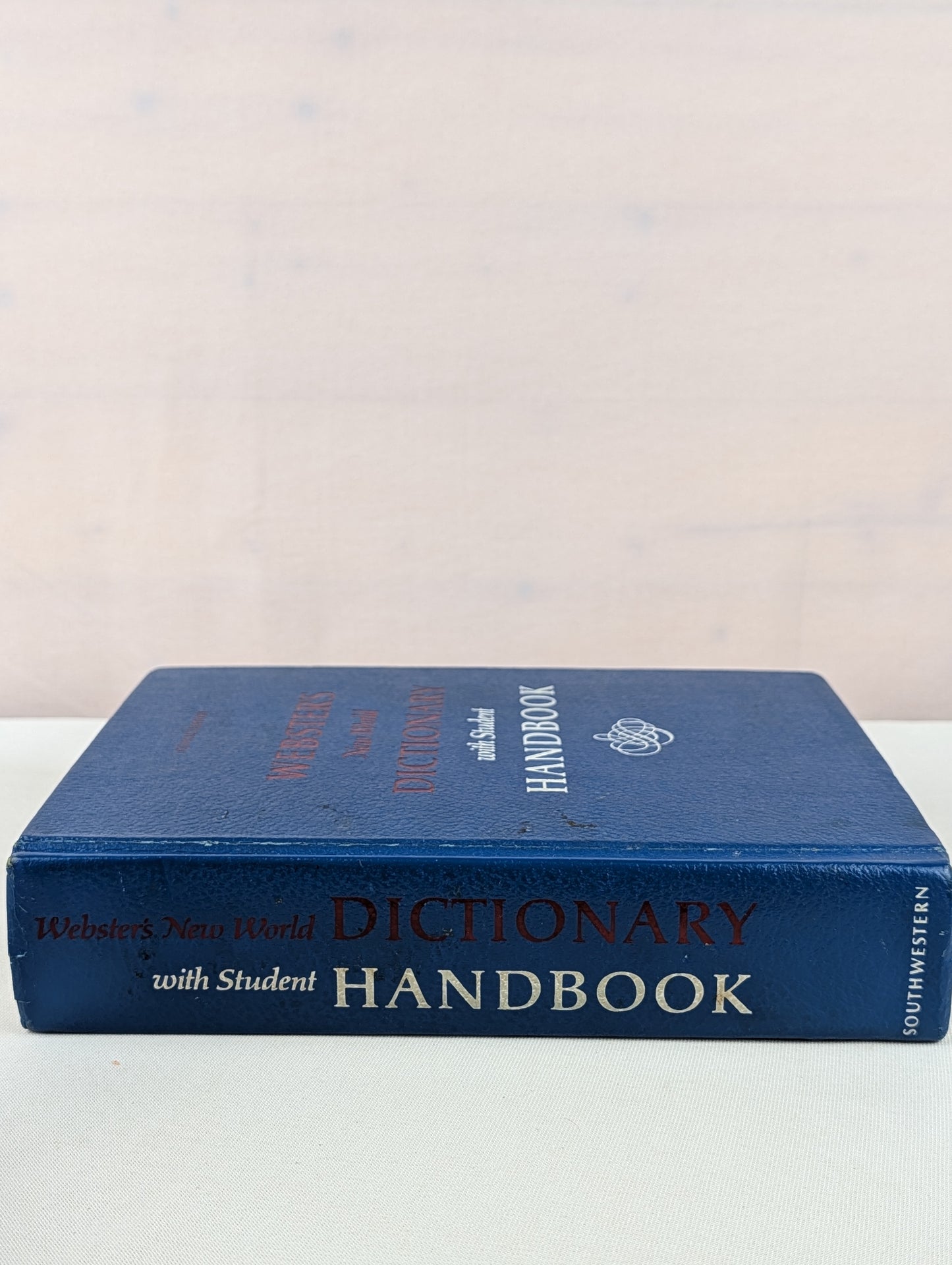 Webster's New World Dictionary, Concise Edition by Guralnik