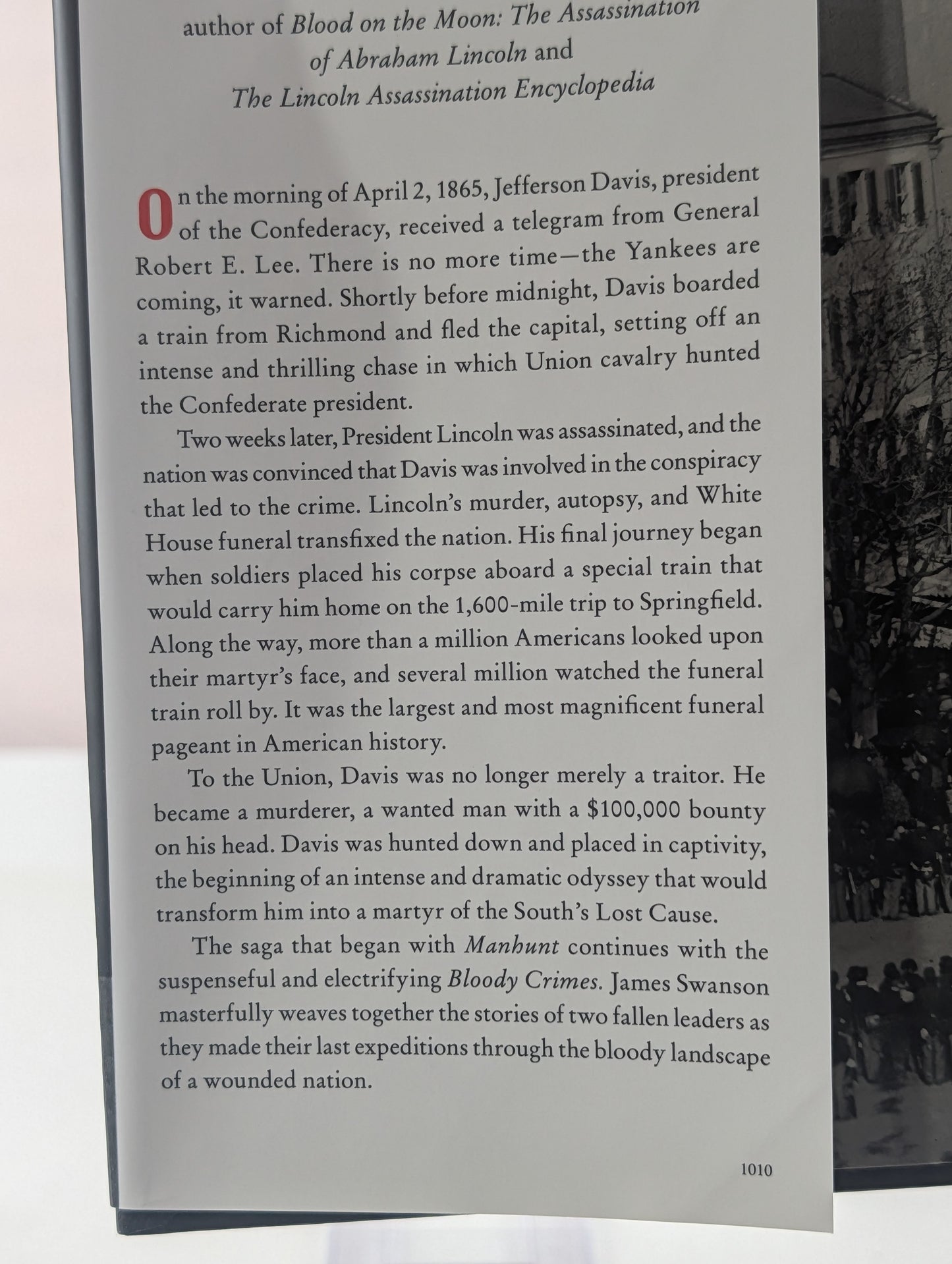 Bloody Crimes: The Chase for Jefferson Davis and the Death Pageant for Lincoln's Corpse by James L. Swanson