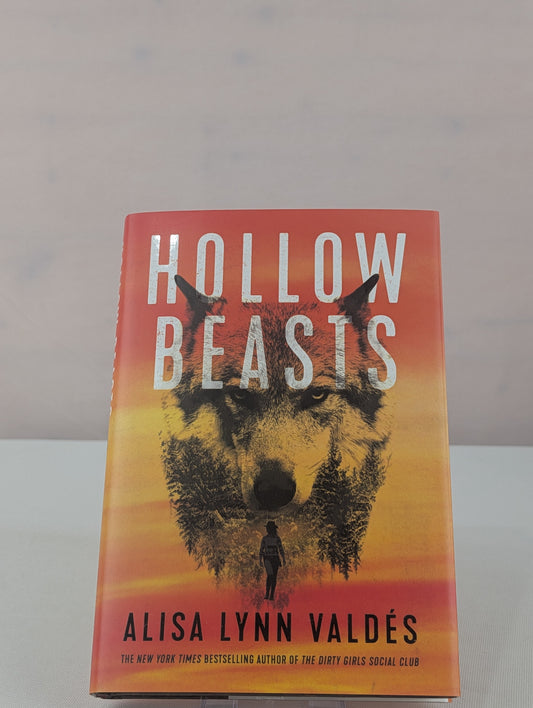 Hollow Beasts (Jodi Luna) by Alisa Lynn Valdés