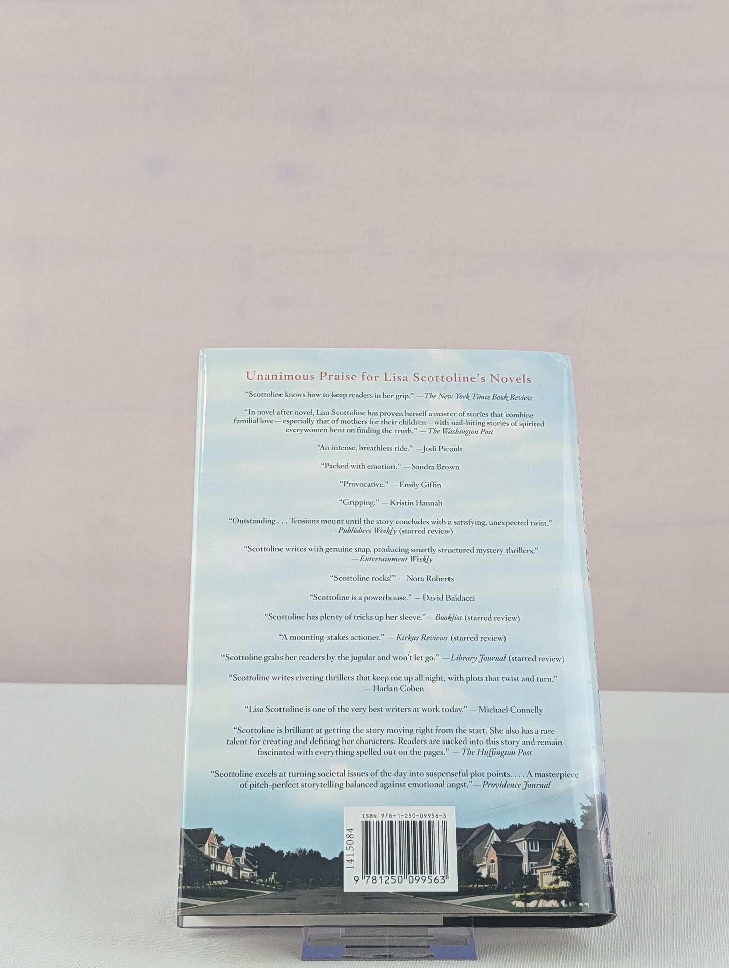One Perfect Lie by Lisa Scottoline