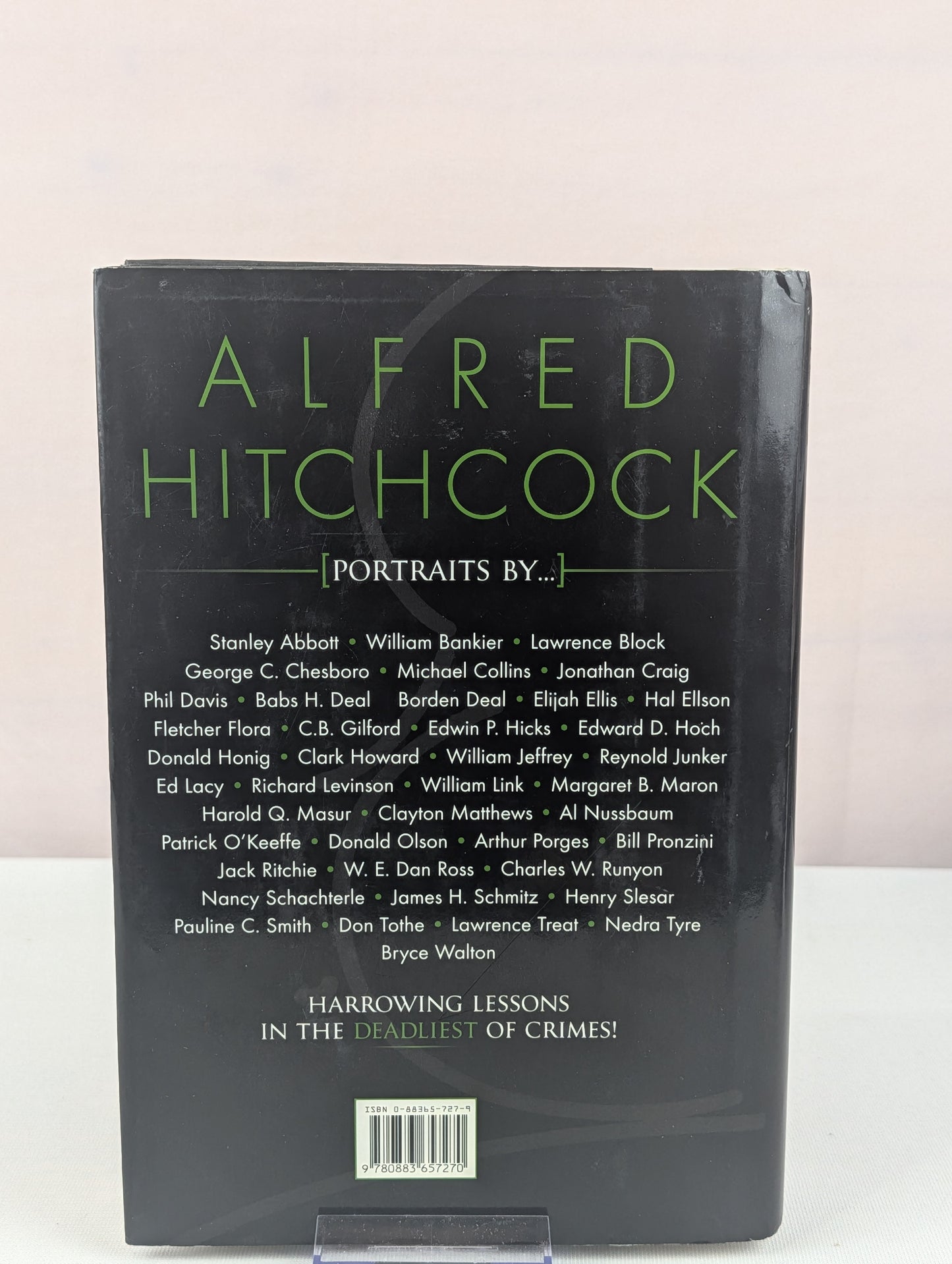 Portraits of Murder: 47 Short Stories Chosen by the Master of Suspense by Alfred Hitchcock