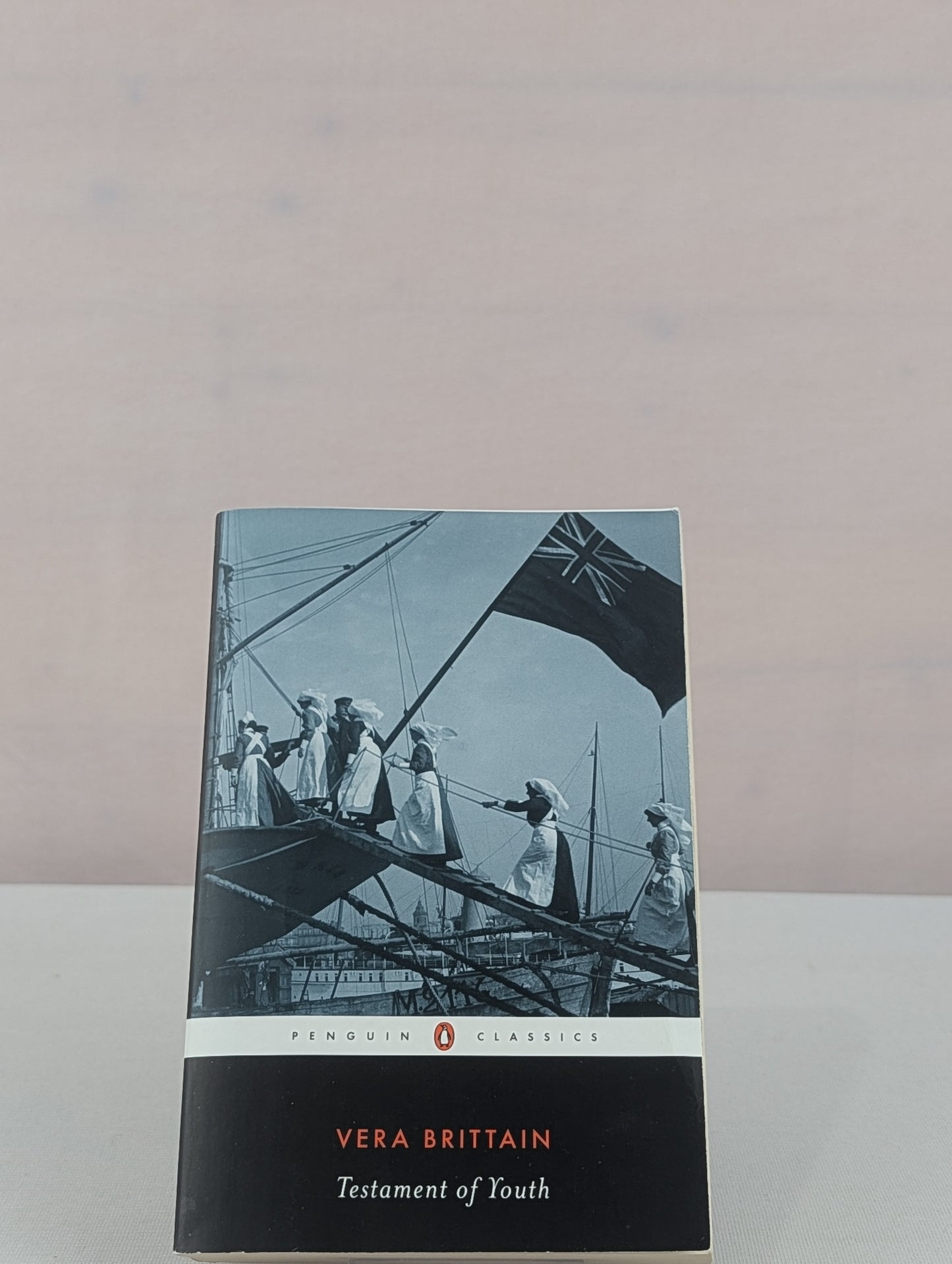 Testament of Youth (Penguin Classics) by Vera Brittain, Mark Bostridge, Shirley Williams