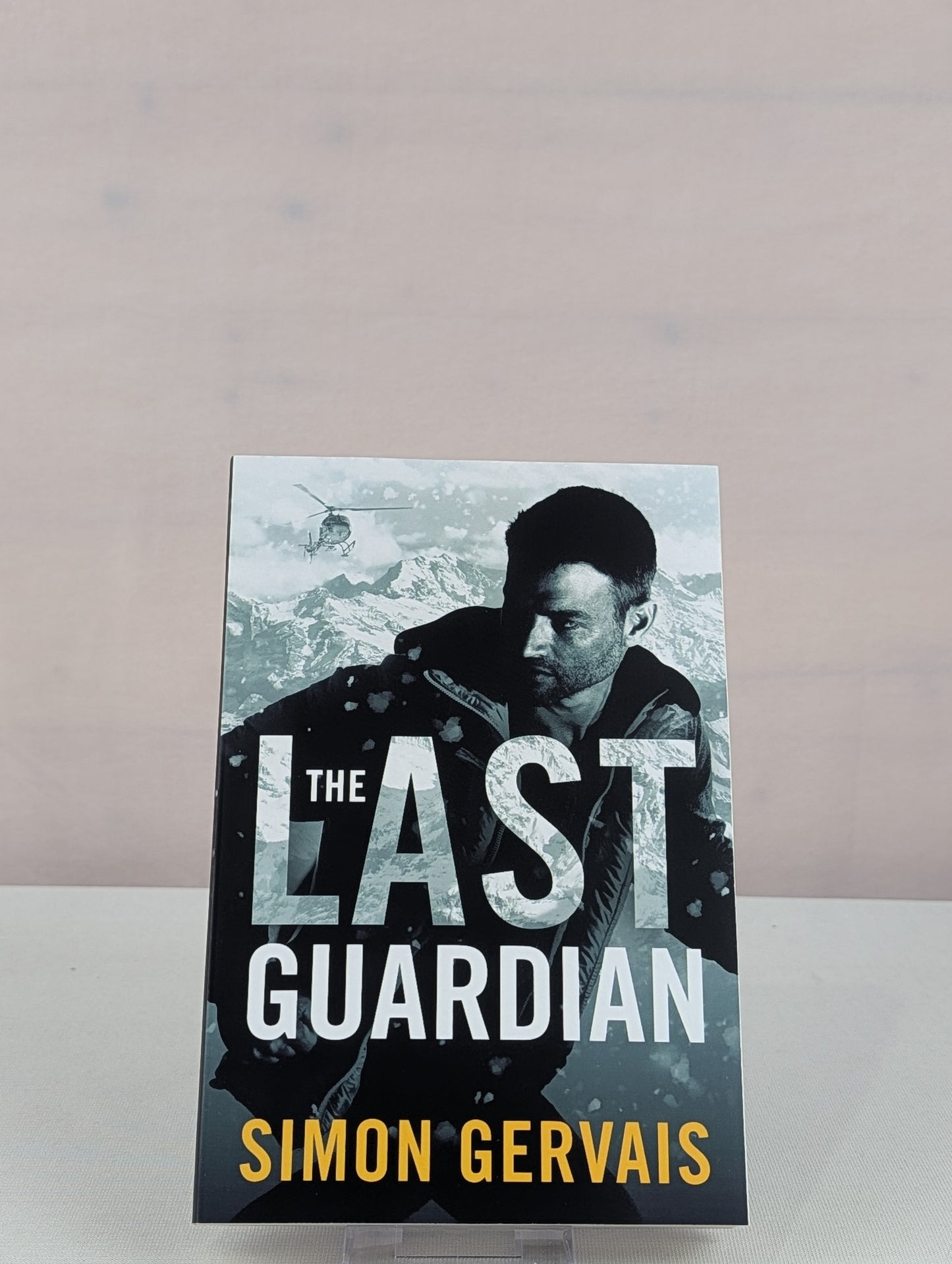 The Last Guardian (Clayton White) by Simon Gervais