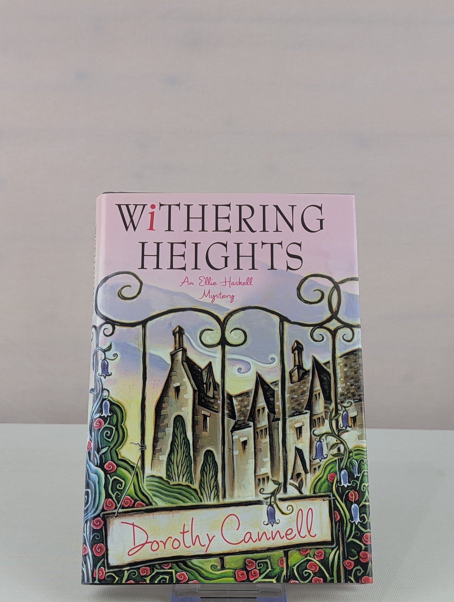 Withering Heights (Ellie Haskell Mysteries, No. 12) by Dorothy Cannell