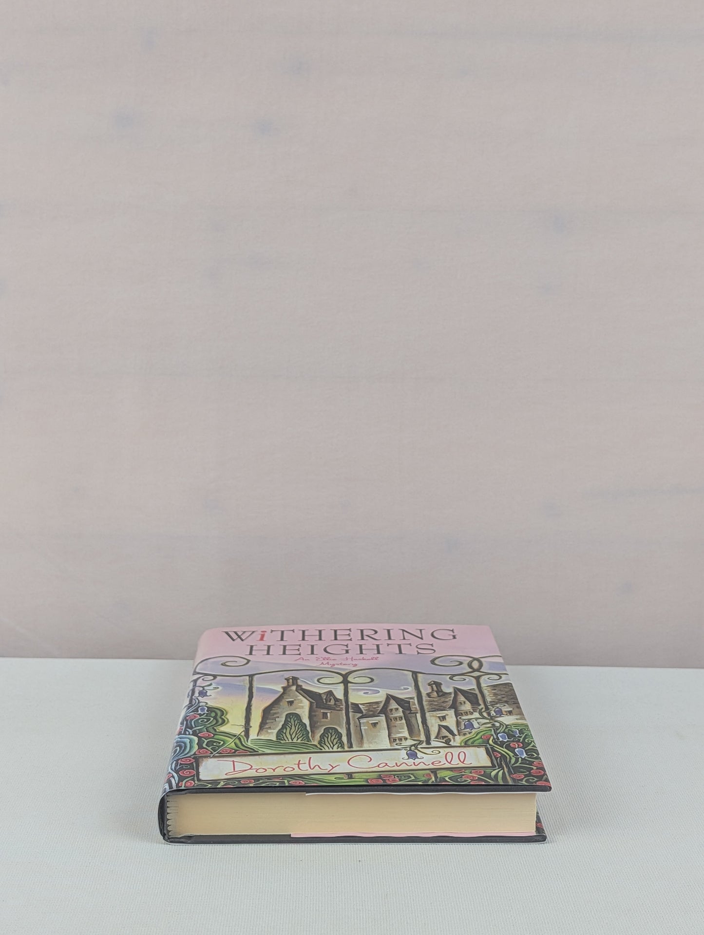 Withering Heights (Ellie Haskell Mysteries, No. 12) by Dorothy Cannell