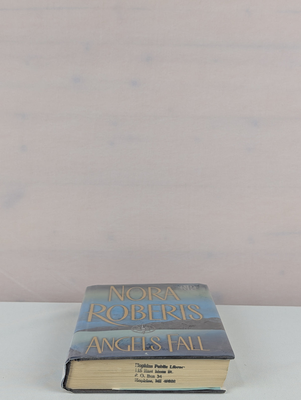 Angels Fall by Nora Roberts