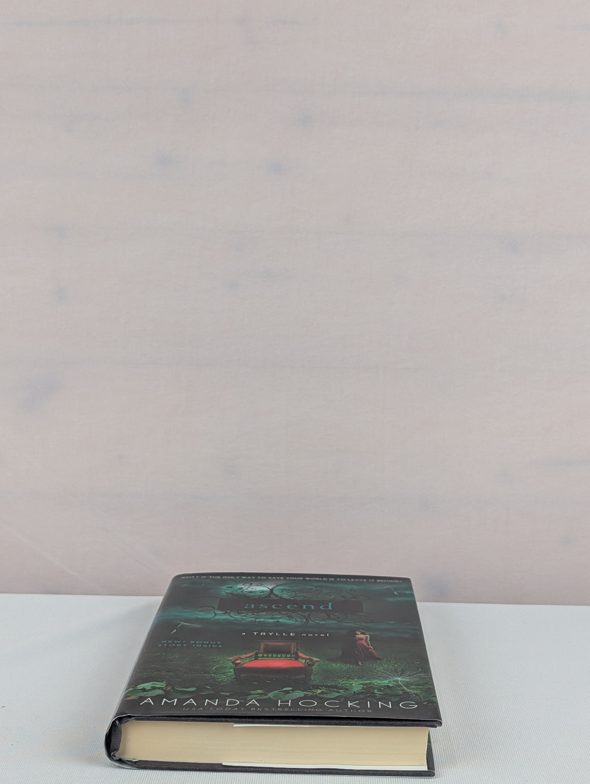 Ascend: A Trylle Novel (Trylle Trilogy, 3) by Amanda Hocking (2012) Hardcover by Amanda Hocking