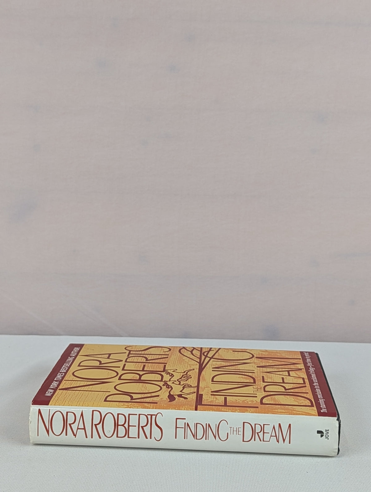 Finding the Dream by Nora Roberts