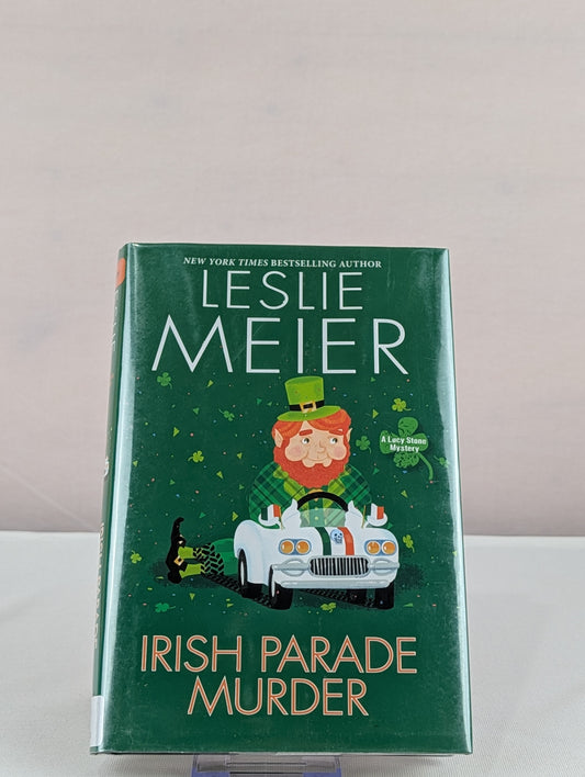 Irish Parade Murder (A Lucy Stone Mystery) by Leslie Meier
