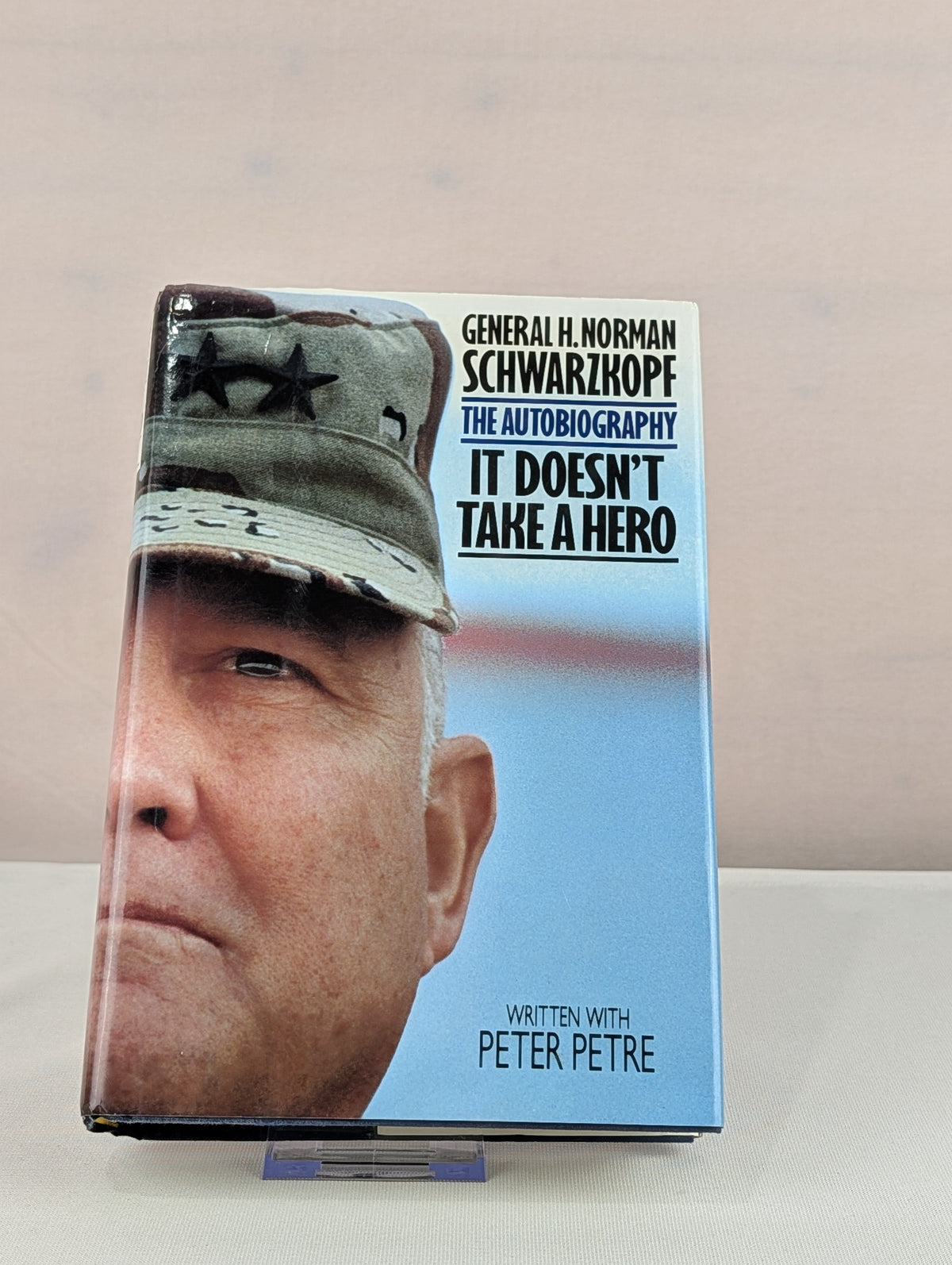 It Doesn't Take a Hero: The Autobiography by Norman Schwarzkopf, Peter Petre