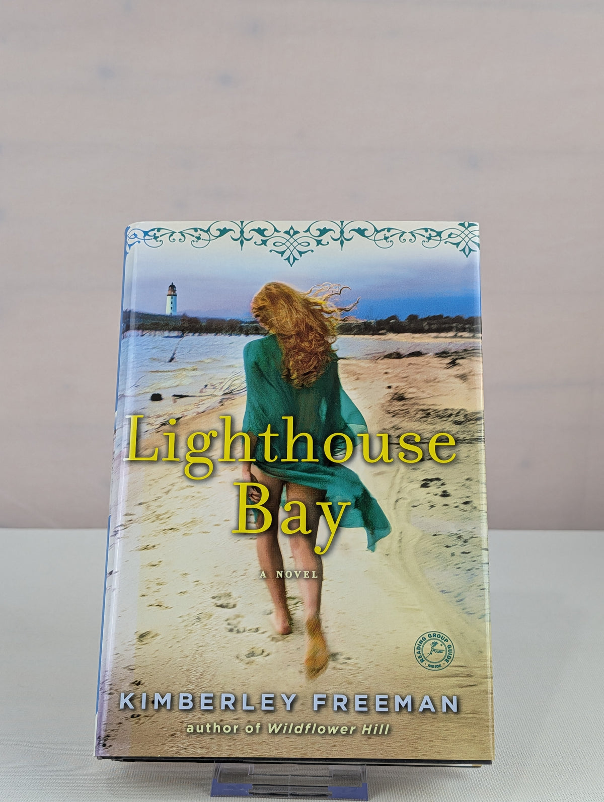 Lighthouse Bay: A Novel by Kimberley Freeman