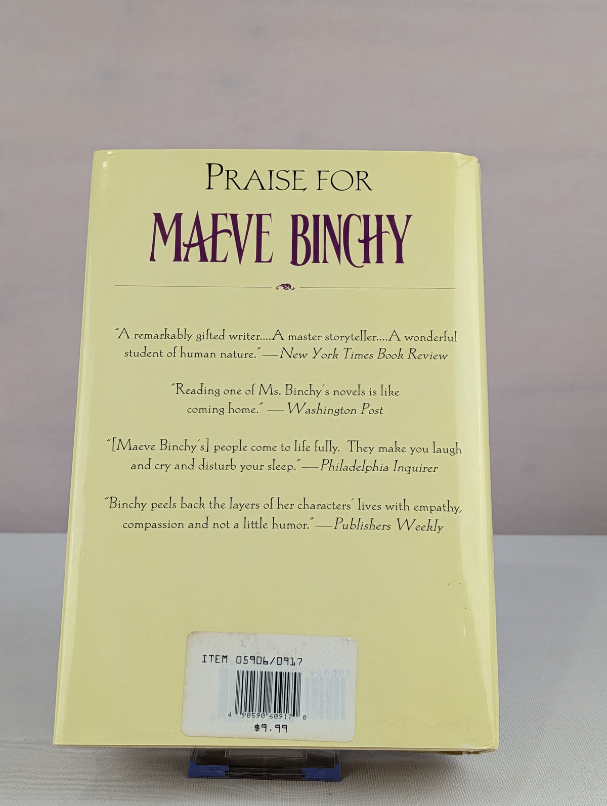 Maeve Binchy: Three Complete Books: The Lilac Bus; Firefly Summer; Silver Wedding by Maeve Binchy