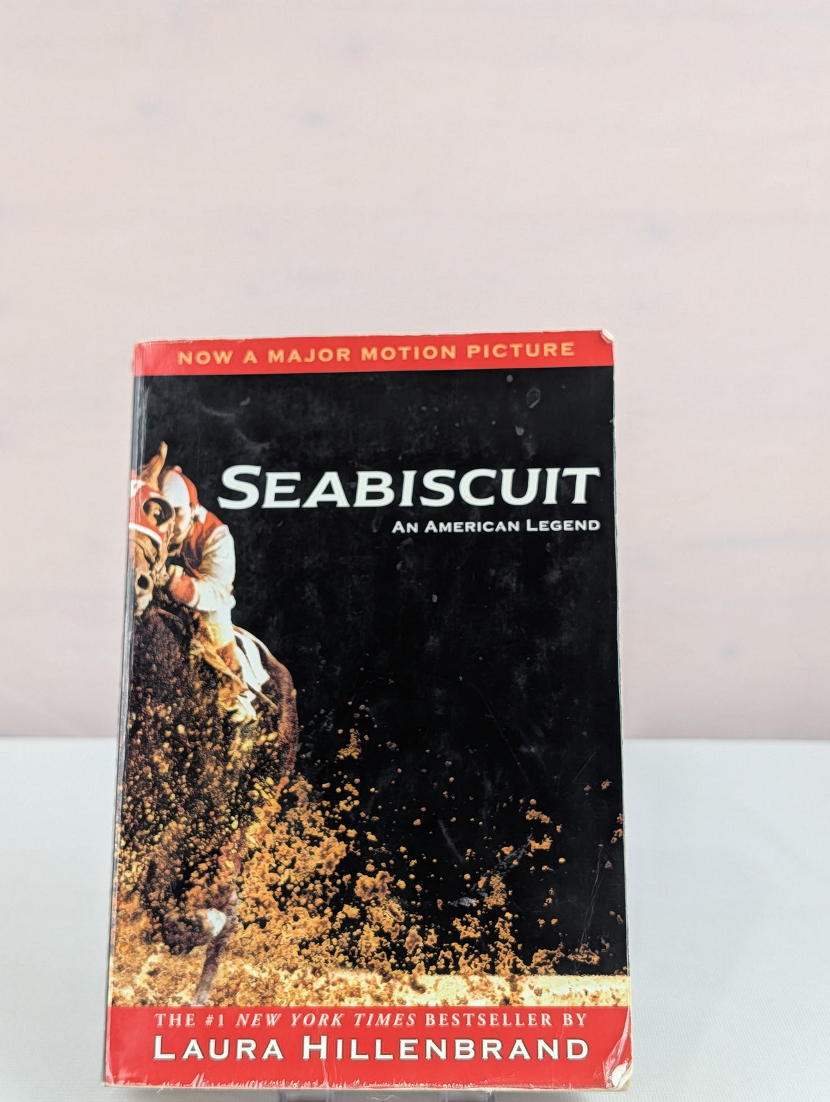 Seabiscuit: An American Legend (Ballantine Reader's Circle) by Laura Hillenbrand